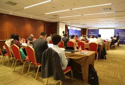 儲能峰會首日盛況 八方來客齊聚，共繪能源變革新藍圖